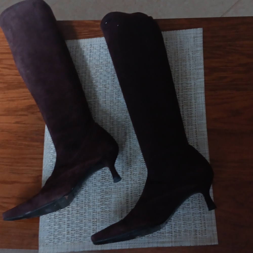 Stuart Weitzman Esspresso Brown Stretch Suade Tall Boot.5.5M.EUC